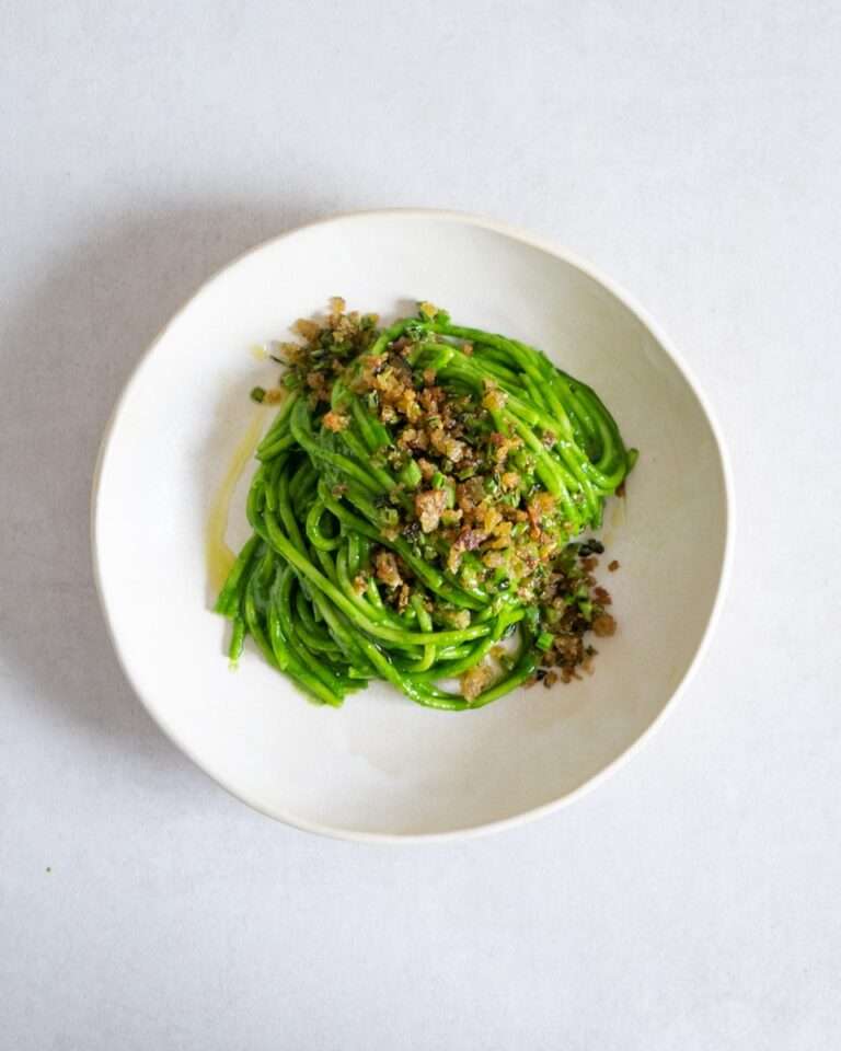 Cavolo Nero & Marrowfat Pea Miso Spaghetti