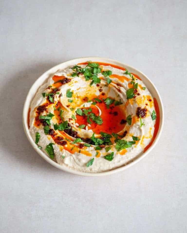 Easy & Creamy Hummus