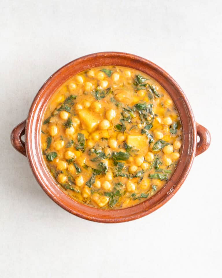 Potaje de Garbanzos (Spanish Chickpea, Potato & Spinach Stew)